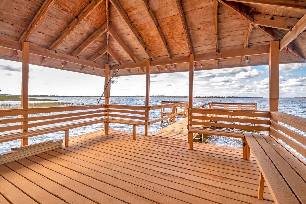 Covered pavilion overlooking the water at Hide-A-Way Harbor